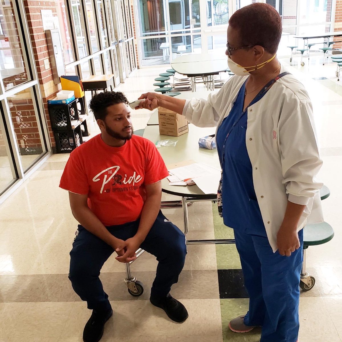 KIPPNO's tweet photo. Today, #KIPPMorial & #KCCA served over 1000 meals to our families! We also had nurses on site to check temperatures of staff members. #KNOS is taking all necessary health and safety precautions during this outbreak. We are here for you, #KIPPsters! https://t.co/4S0Yt4MM7d