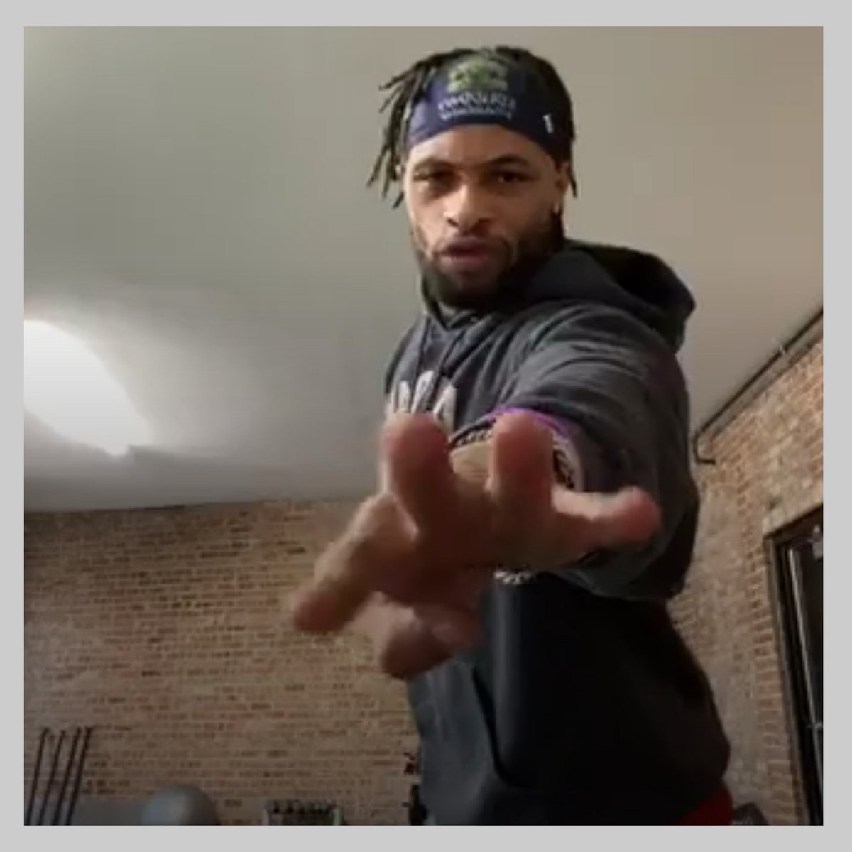 frecklesgraham's tweet photo. Join the KBuddah Gang! Khris will be doing live workouts for people starting Wednesday during #selfquarantine #COVID2019 #FitnessMotivation #personaltrainer
https://t.co/3wUB6dYw8z
~~~~~~
https://t.co/SBRVHkMKZ6
#homeworkout #workout #fitness #selfcare #kbuddahtraining https://t.co/9sjemluG7b