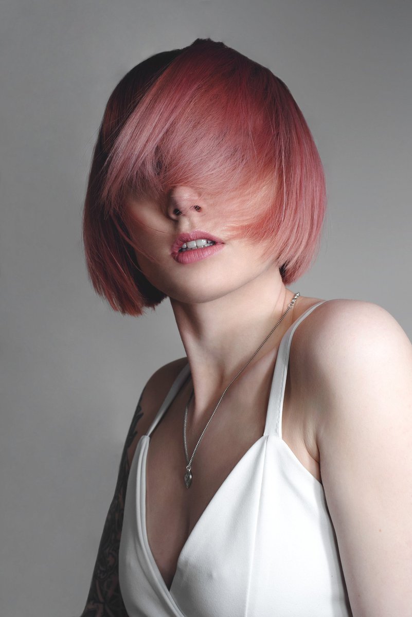 LaurenK_Photo's tweet image. I&apos;m bad at Twitter. Sorry guys, I&apos;m lazy and link my Instagram. Should probably put time into Twitter.

@WellaPro hair colour.