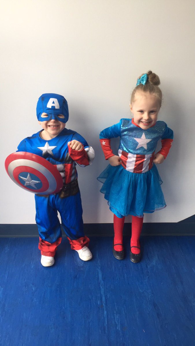 seandon12's tweet photo. In a time for heroes, I have 2.
#CaptainAmericas https://t.co/8F8ENL8NpZ