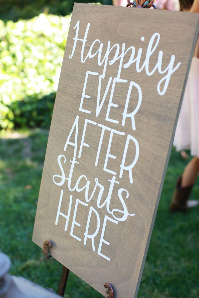mhconcierge's tweet photo. Planning a wedding can be a bewildering process, but with this handy timeline to help you get organised, you'll know exactly what to do and when. Here's what you need to know 12 months ahead of the big day. #planning #wedding #organised
https://t.co/nV5oYOz6wL https://t.co/jxgx46E6H6