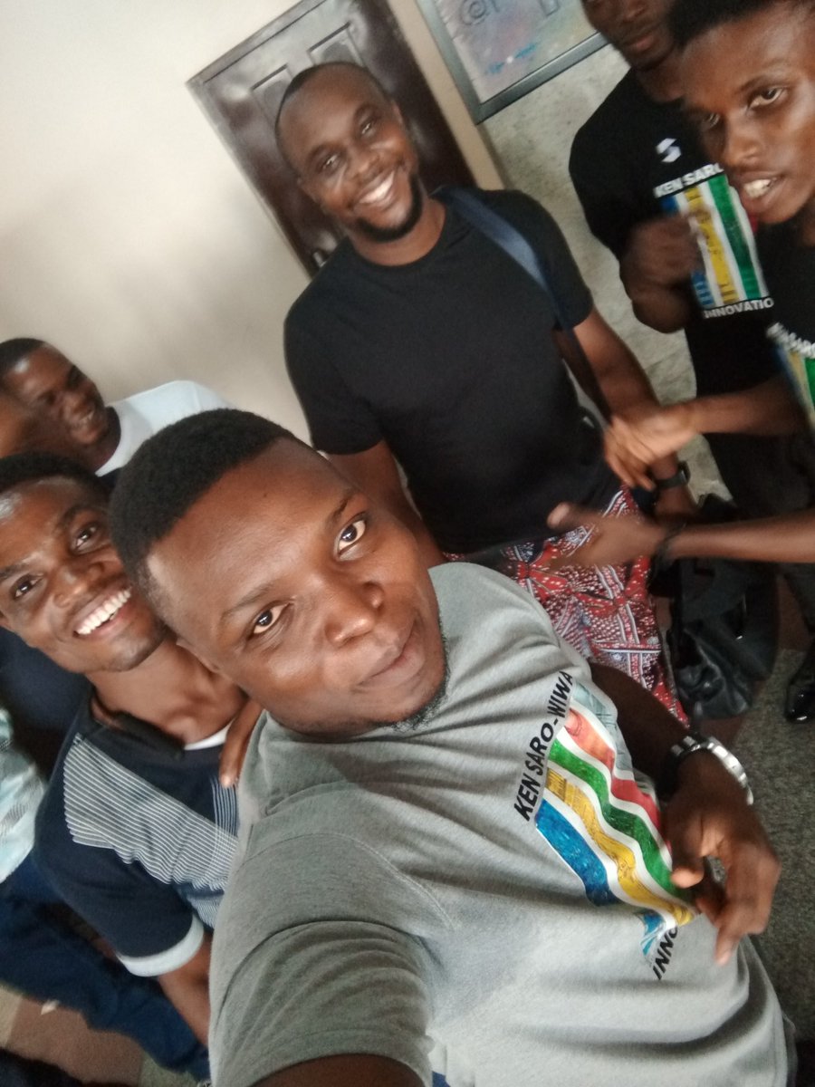 Android_Blaze's tweet photo. Was such an inspiring day with me and my team at #KSIHPitchNGradDay with @Magmarvel1 @davpeter3 meeting up with @aniediudo
We were happy 2 have a few words with him.
#PHdevndProud #CodifyNigeria https://t.co/uNHV8MgTRL https://t.co/i2tdWY2oMR