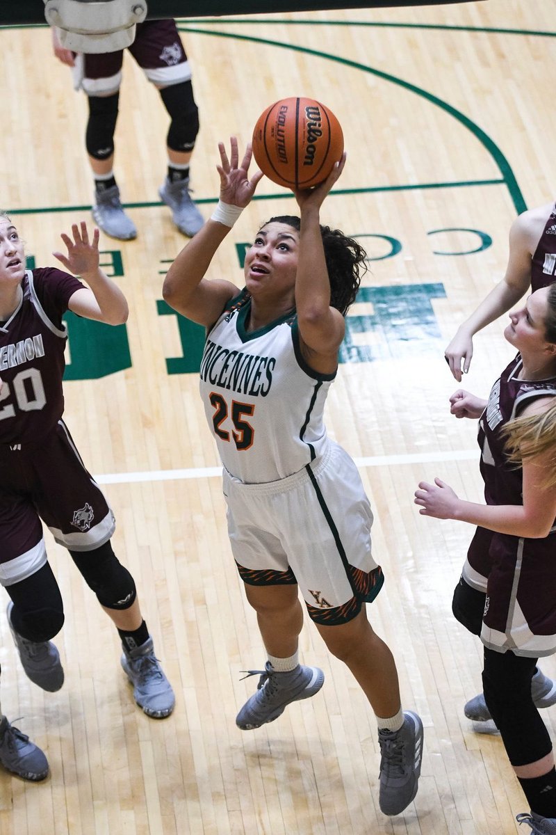 VLA Basketball tweet media