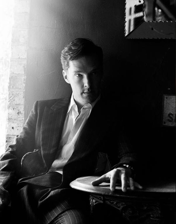 BecksUndies's tweet photo. #PortraitBatch @CumberbatchSpam https://t.co/Hf0dbNMsOy