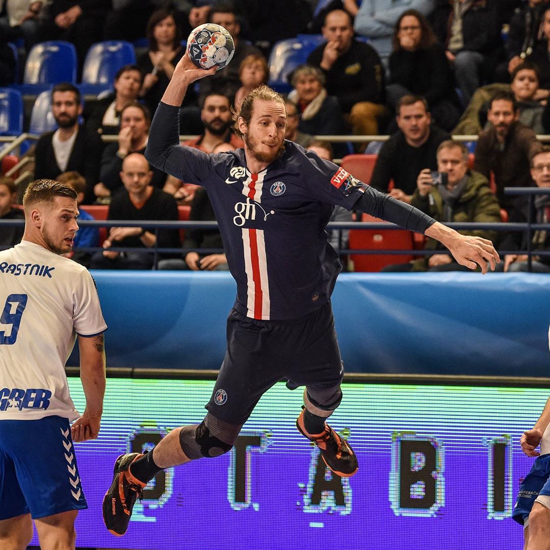 Même depuis chez toi, porte fièrement les couleurs du PSG Handball  💪
👉bit.ly/2Ntc8IO