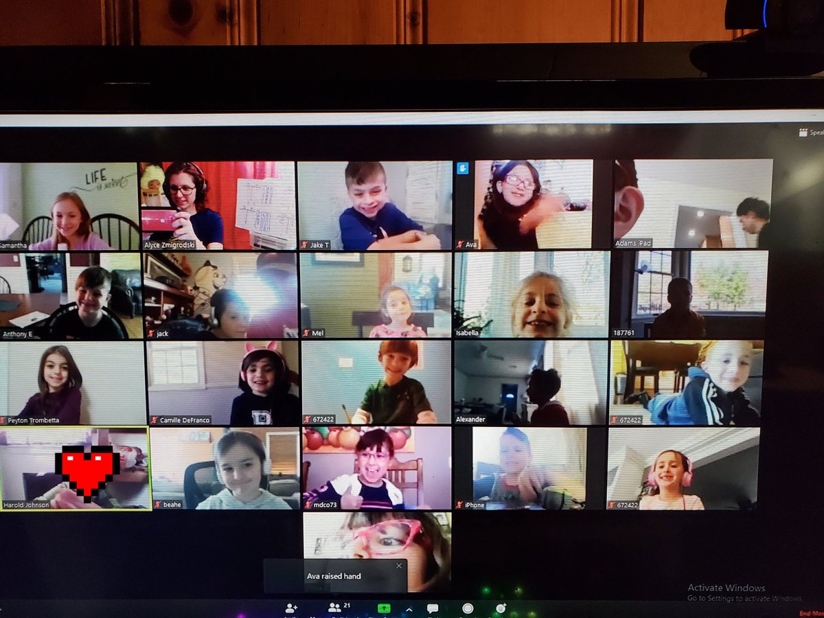 MamaMessyBun1's tweet photo. 1Z morning meeting via Zoom! We did calendar, read a book, and learned about subtraction!
#nbteets
#PantherStrongDL 
@NBSTL https://t.co/KG8Va5zuIE