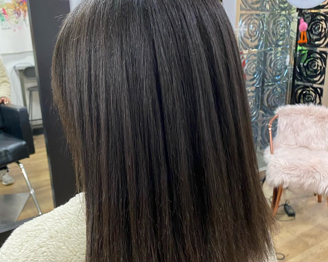 myrevair's tweet image. Not surprised @myrevair delivered again with these #amazing results 🤩 .. did you know @myrevair is a reverse hairdryer that drys the hair in #lesstime with #lessheat and #lesstension on the hair! 

( #📷 @houseofhairstylingcat )