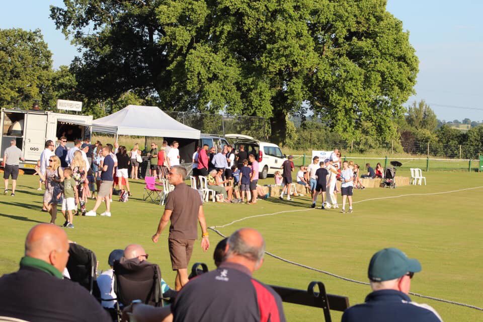 DunstallCC's tweet photo. Sending love and support from all of us @DunstallCC. Hopefully won’t be too long before we can have nights like these back at Deer Park. Stay positive and look after each other ❤️#youstags https://t.co/I8QLWZaEAj