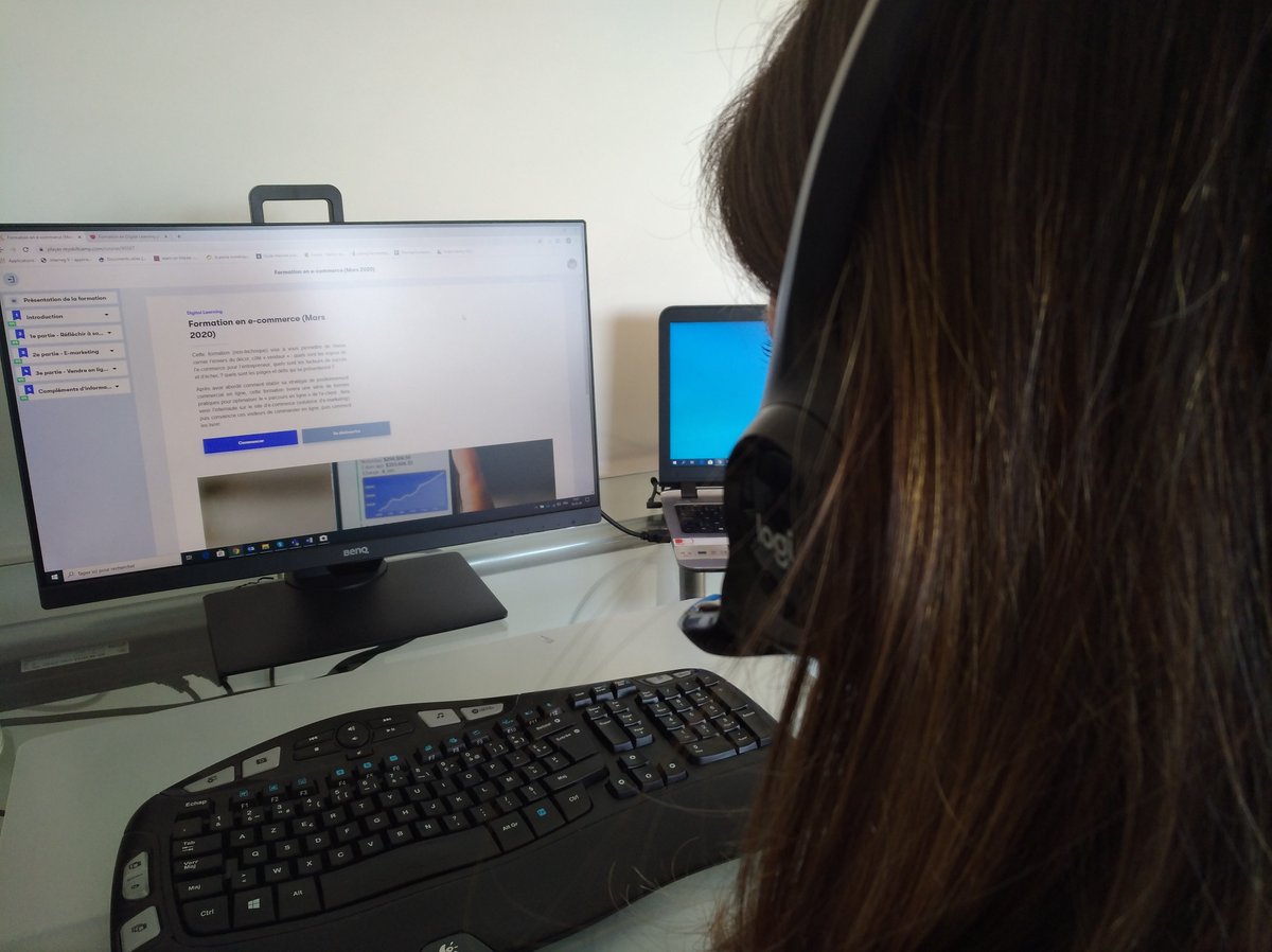 Formation e-commerce en ligne ! Les activités de l’Eurometropolitan e-Campus s’adaptent au contexte général avec, par exemple, la formation e-commerce, cofinancée par le FSE : celle-ci a été transformée en formation totalement en ligne en un temps record!