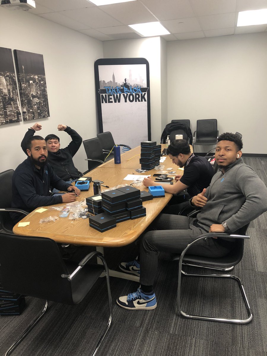 Outside business cooking alert 🚨 #Firstnet #PositiveVibes #HeadsUp @cimothythin <a href="/JamirArcher/">Jamir Archer</a> <a href="/bashar_yazgi/">Bashar Yazgi</a> <a href="/Danny_Perez_01/">Danny Perez</a> <a href="/judy_cavalieri/">Judy Cavalieri</a>