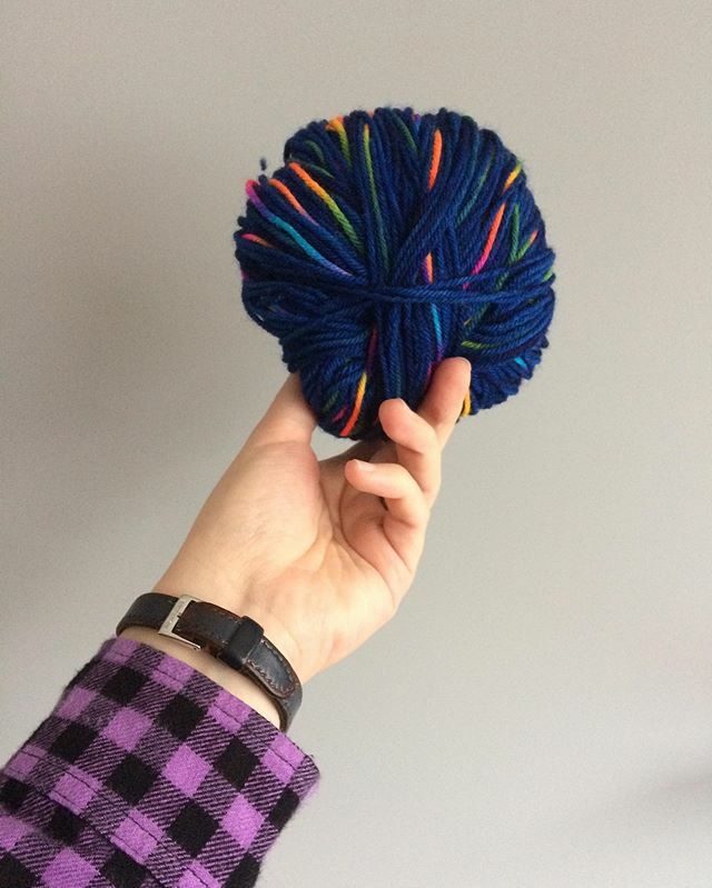 I have seen post saying knitter where born for this!! There is some truth in that I do not fear the time indoors I have my needles and a healthy family. I do fear the silence, already the streets a quite and the school line is thin. People rightly trying… ift.tt/2WqNnTI