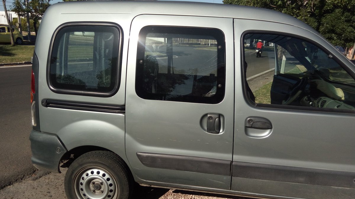 MarcelaLaborde2's tweet image. ESTA ES LA DE MI ESPOSO RENO CANGO NO ME DEJA NI TOCARLA PERO MUY BIEN QUE LE GUSTA SALIR EN LA MIA JA JA