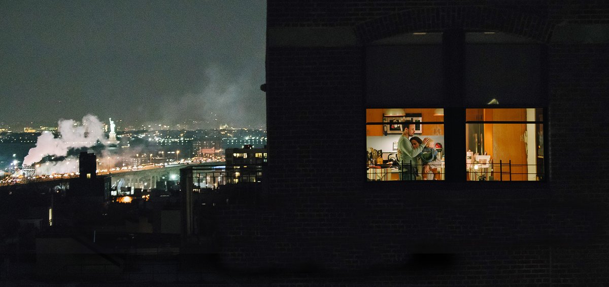 OriolQF's tweet photo. ¿Estáis mirando por la ventana, estos días?
¿Espiando un poco a los vecinos, quizá?
¿Imaginando cómo deben ser sus vidas?

Hace poco más de un mes, este corto ganó el Oscar. Y no pudo ser más premonitorio.

The Neighbors' Window.

Podéis verlo gratis aquí: https://t.co/YCJ8bWgz8H https://t.co/jKgBYzyhQW