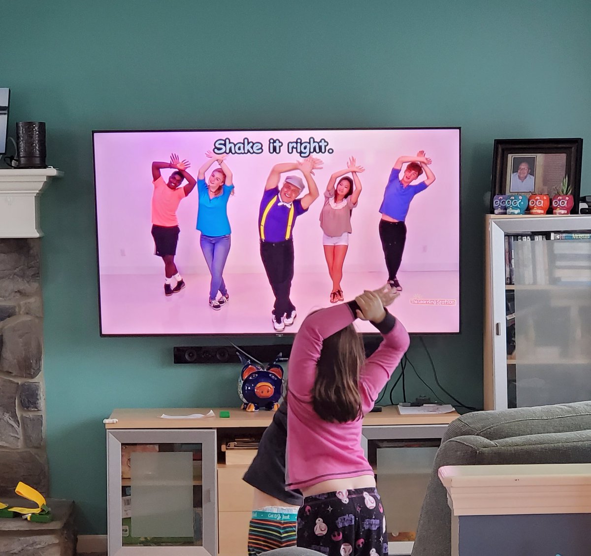 jamie_aken's tweet photo. @BrookeDunbarpe Lots of #learningstation and #gonoodle too! https://t.co/8dvBjkrwke