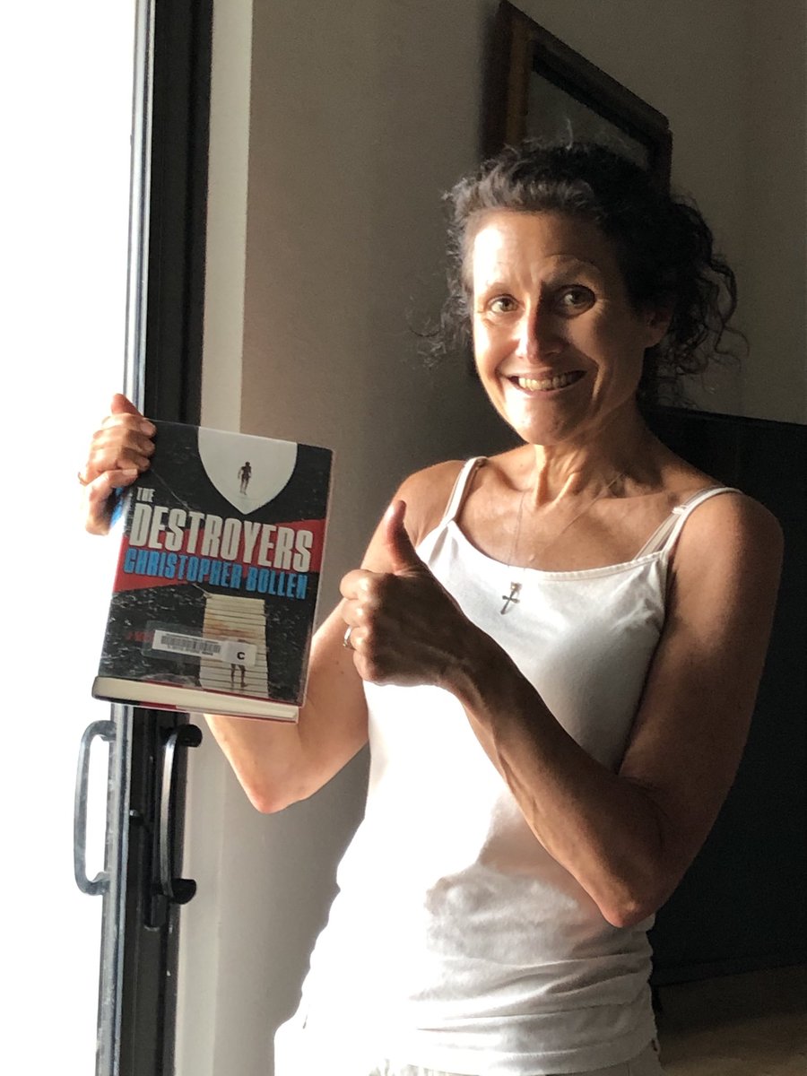 DydzuhnKaren's tweet photo. #PascoSpringReads - I recently discovered this writer #ChristopherBollen. Most thrillers I read focus on suspense-driven plots and tend to neglect in-depth characters and settings. He doesn’t. https://t.co/yq0eSGqc3p