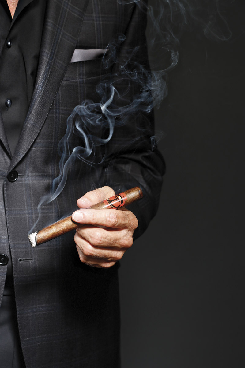 Top Shelf Cigar Lounge tweet media