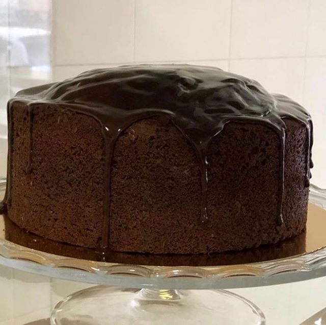 Holaaa! Cómo lleváis estos días de cuarentena? Nosotras como ya habréis visto tenemos cerrado , pero nos acordamos mucho de vosotros y queremos echaros una mano para que el tiempo se haga más ameno. Por eso os dejaremos alguna receta para que podáis hacerla y nos enseñéis fotos…