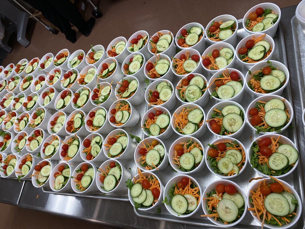 CCS School Nutrition tweet media