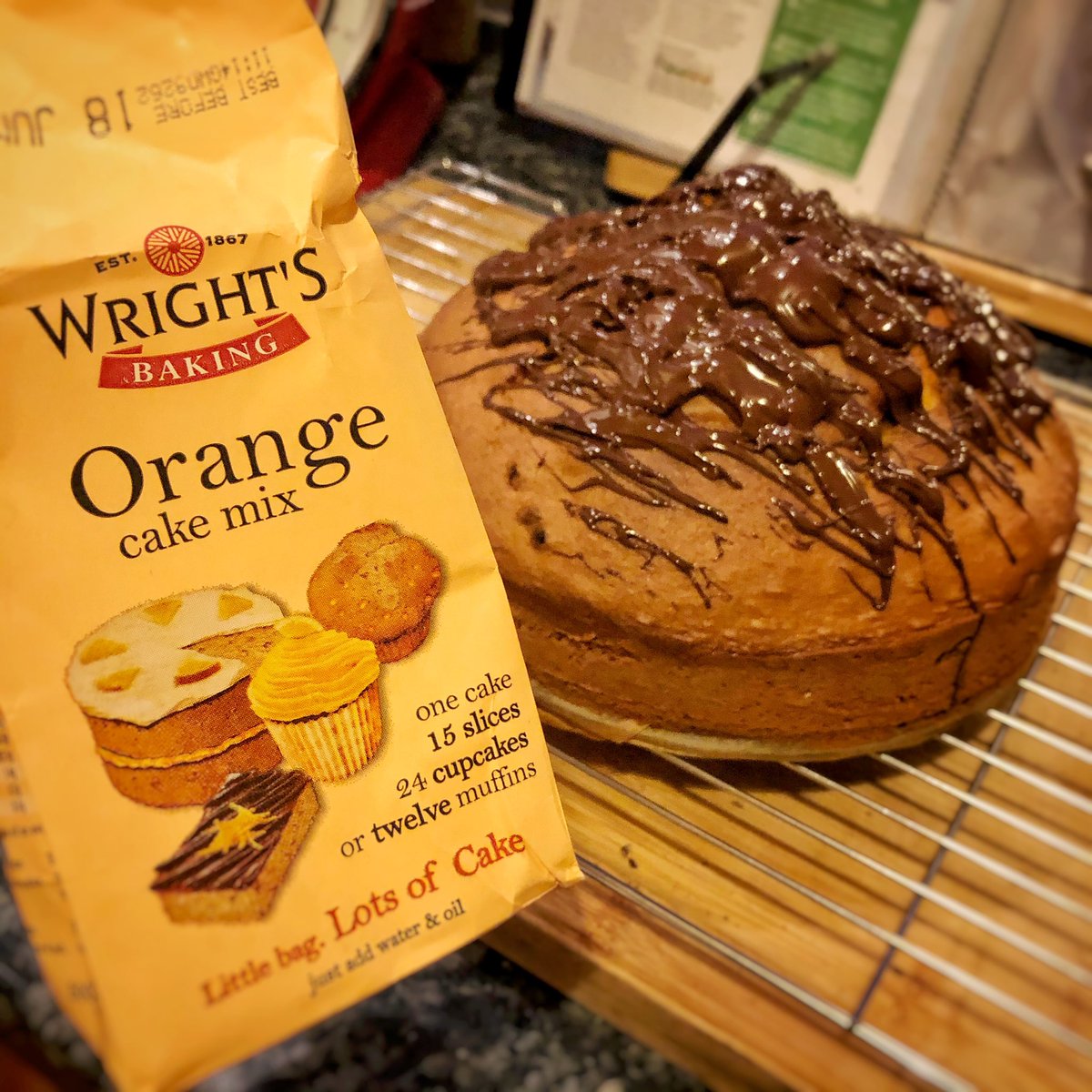 bryony_jameson's tweet image. Today has been spectacularly rubbish. Being unwell and stuck indoors needed cake. So I decided to bake this Orange &amp;amp; chocolate cake using the super easy mix from @Wrightsbaking. Cake will fix everything. 🍰🍊🍫👩🏻‍🍳 #selfisolationbaking #twitterbakealong