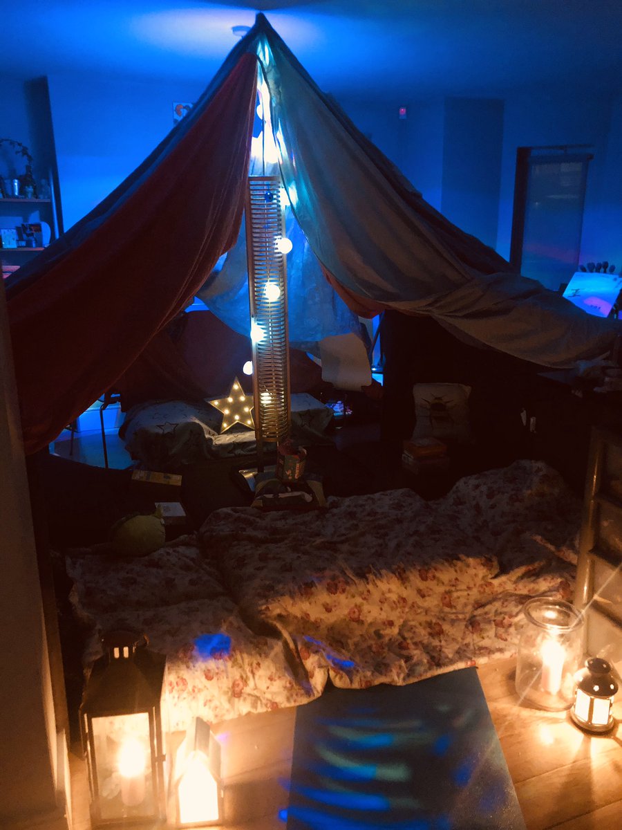 Hol_R_G's tweet photo. Expressions of creativity are becoming a little more extreme by the day...🎪 let the movie night commence #denlife #thegreatcreate @monaabeni @JoBiglinUoM @gwilsonPGR_MMU https://t.co/9o9Sxo8a2U