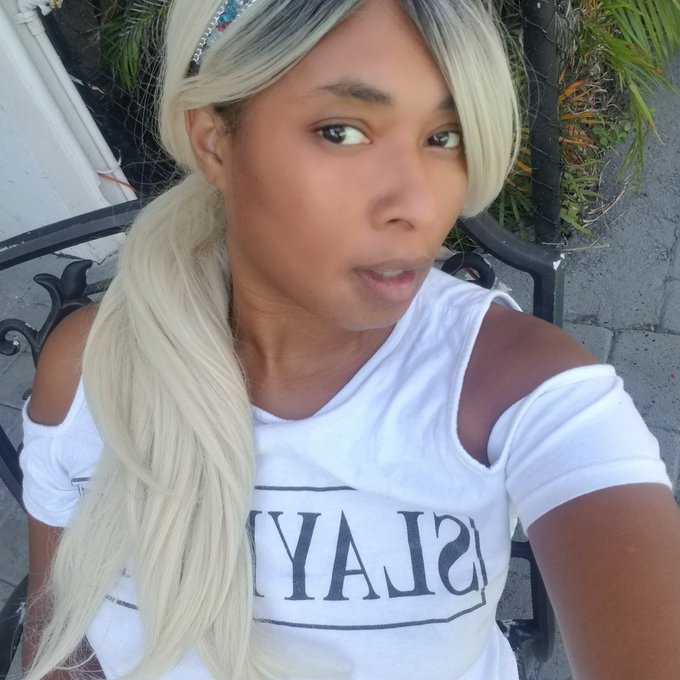 Hi.... https://t.co/yhVmQrFVLo<a href="/tag/mostepicass"class="tags"><span>#mostepicass</span></a><a href="/tag/avnstars"class="tags"><span>#avnstars</span></a><a href="/tag/makepussyexpensiveaga"class="tags"><span>#makepussyexpensiveaga</span></a>