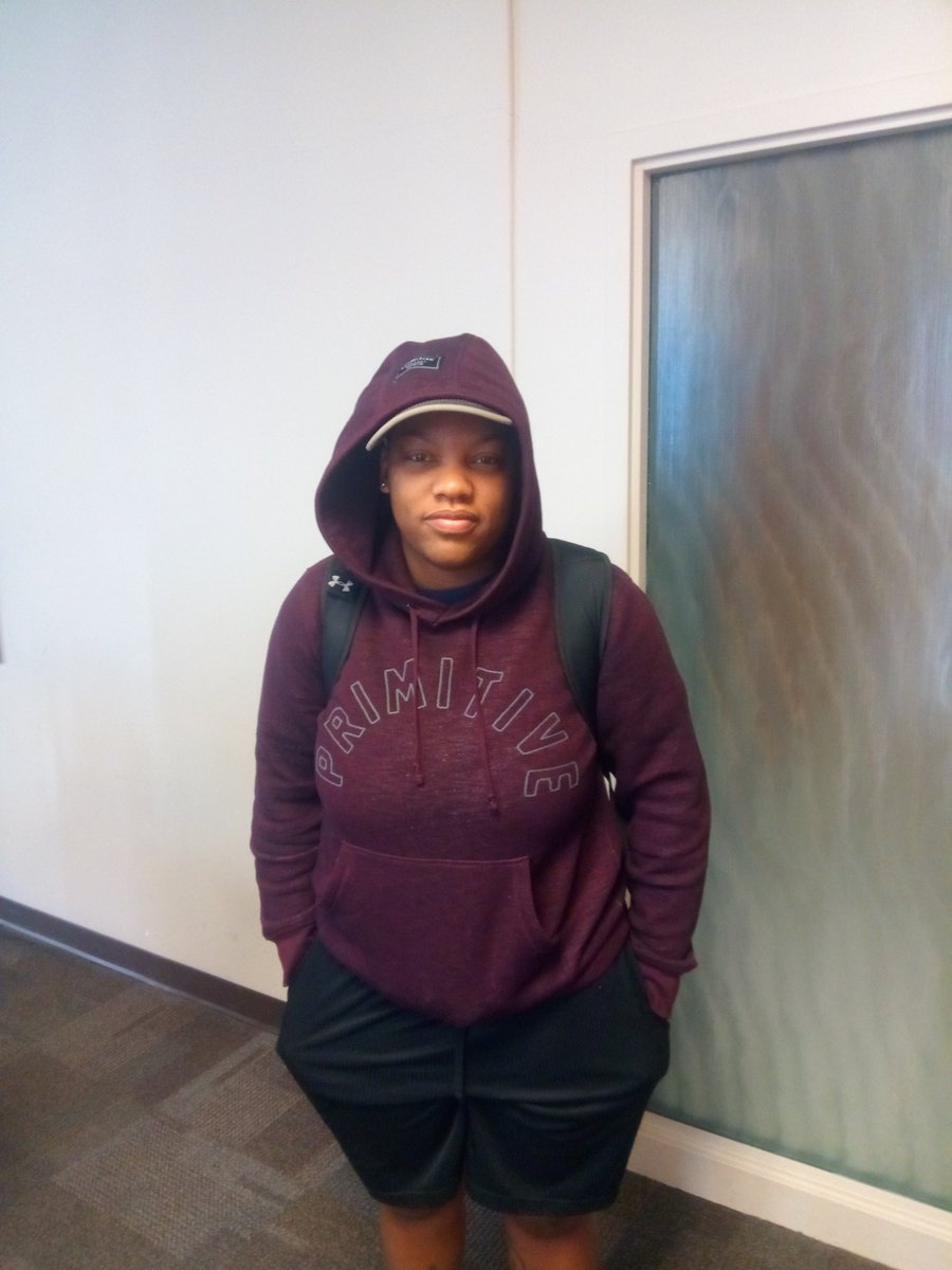 bdjimenez_'s tweet photo. everything is electronic." #art203hunt @stritchu @bre56488 https://t.co/XBdEZrahuO