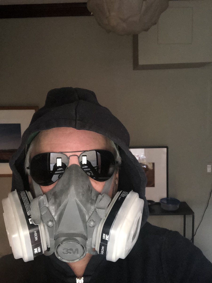 Just another day in NYC I’m going to out to do necessary tasks!   Hoe long is this virus lingering in the air!
#coronavirus #COVID19 #TrumpPandemic #CoronavirusOutbreak #CoronaVirusUpdate #