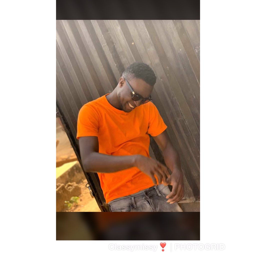 BumbumDami's tweet photo. @volqx I sell quality and affordable tees🥰...here are some of my customers rocking their tees happily🥰 https://t.co/D4SgBrfcSl