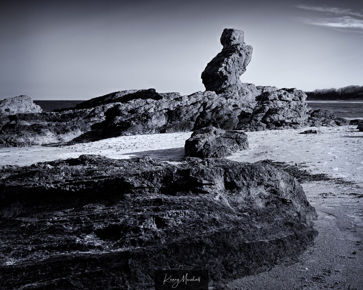 Seacliff Sculptures, Seacliff Beach, North Berwick

kennymarshall.co.uk/Scotland/i-cnH…

#visitscotland #seacliffbeach #northberwick #visiteastlothian #eastlothian #ycw2020 #scottishlandscapes #volcanicrock #longexposure #beach #scottishbeach #naturalsculpture