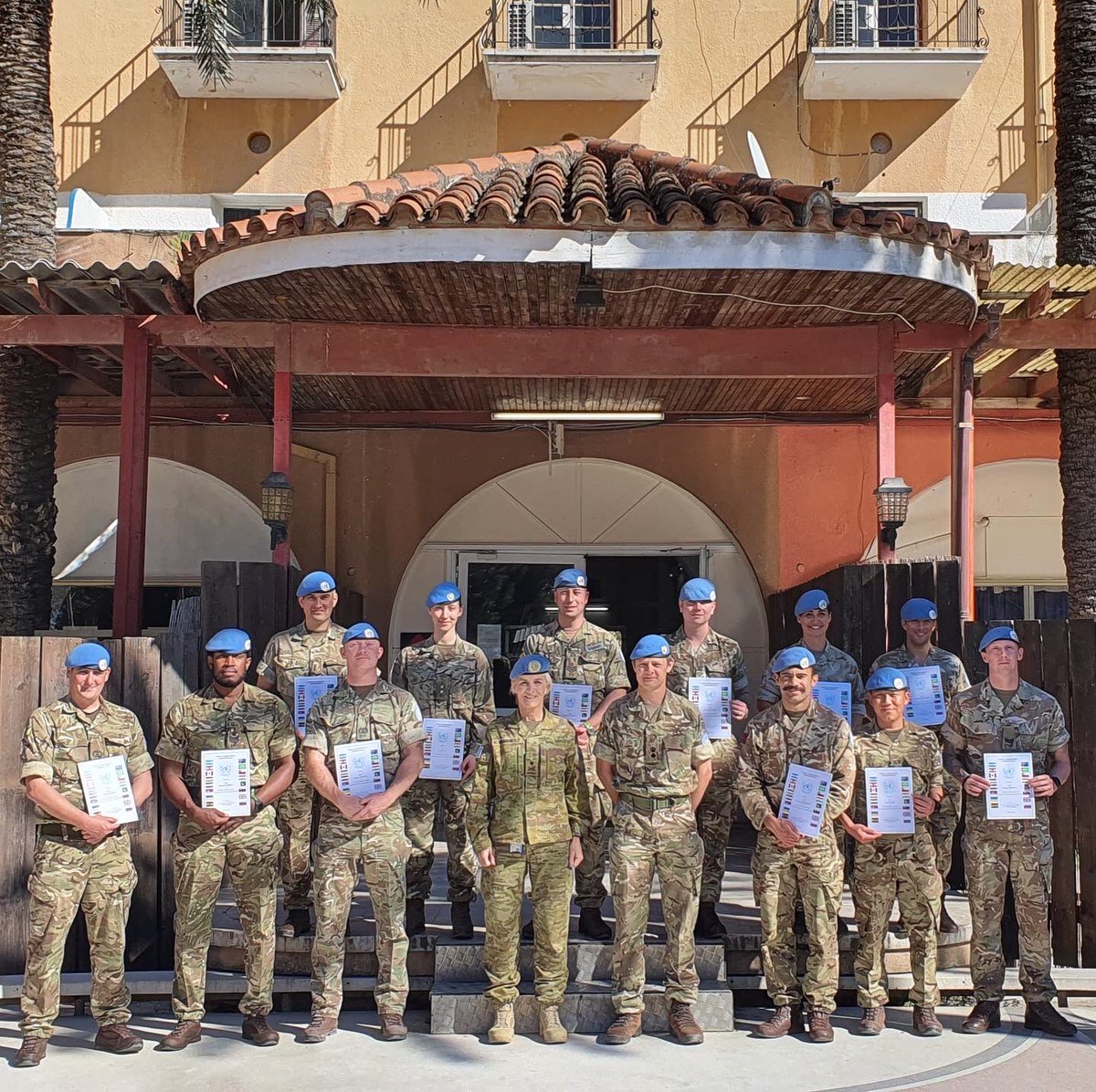 27RegimentRLC's tweet photo. Day 16/31. Today the UNFICYP Force Commander, Maj Gen Pearce, awarded commendations to 12 exceptional soldiers. 

Employed in a variety of roles, it has highlighted how important every individual is to the mission. Congratulations #Wolfpack. 

#oneteam @101_Log_Bde @UN_CYPRUS https://t.co/H8DlWdn4Ey