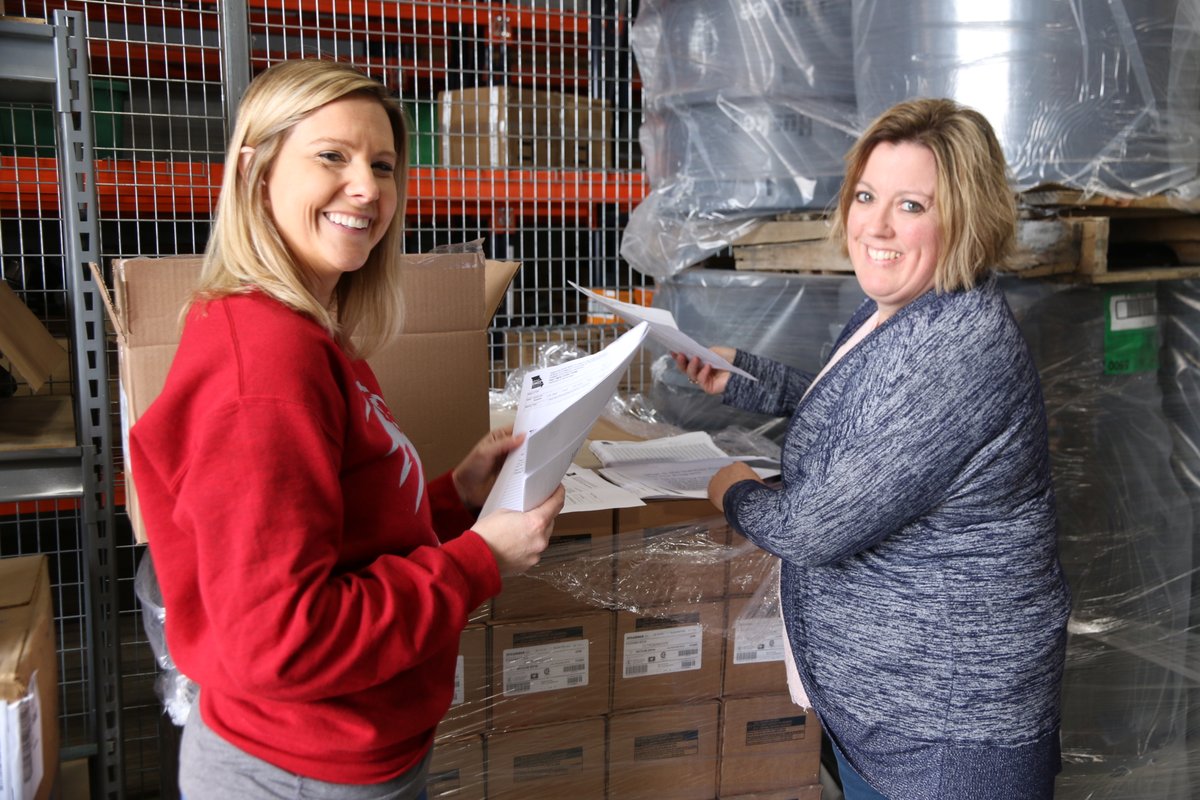 ISDSchools's tweet photo. Sharing the good! Thank you to our amazing ISD team members who have been busy preparing and distributing meals, Chromebooks and Virtual Learning Resources for ISD families! #isdstrong https://t.co/9SqE2PfIDh