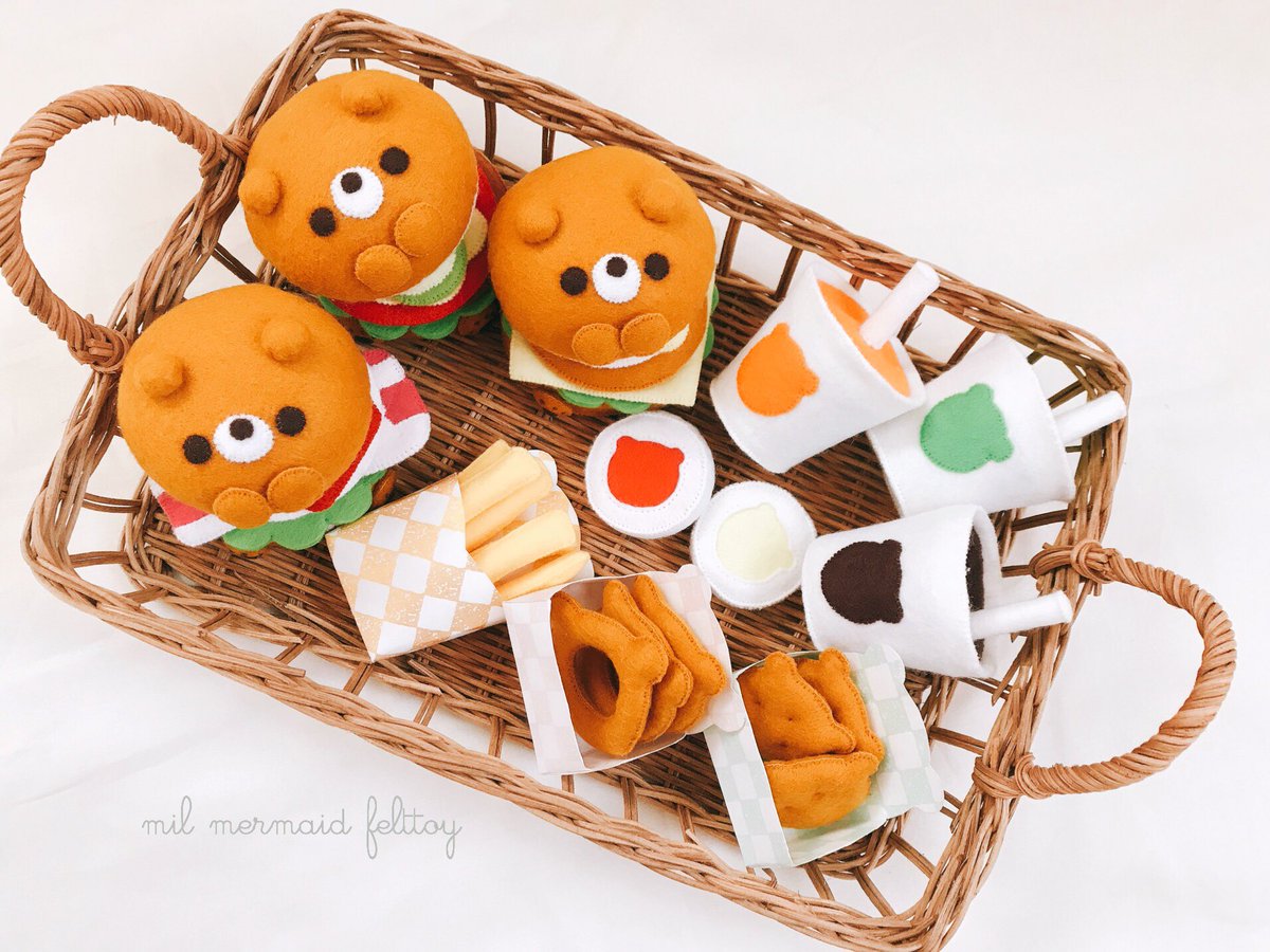 L Miee くまちゃんハンバーガーセット𓂃 𓈒𓏸 こちらは ヤフオクにて販売させて頂きます フェルトおままごと ごっこ遊び ハンバーガー おままごと ままごと おもちゃ インテリア ヤフオク くまちゃん 子供のいる暮らし 子供と遊ぶ