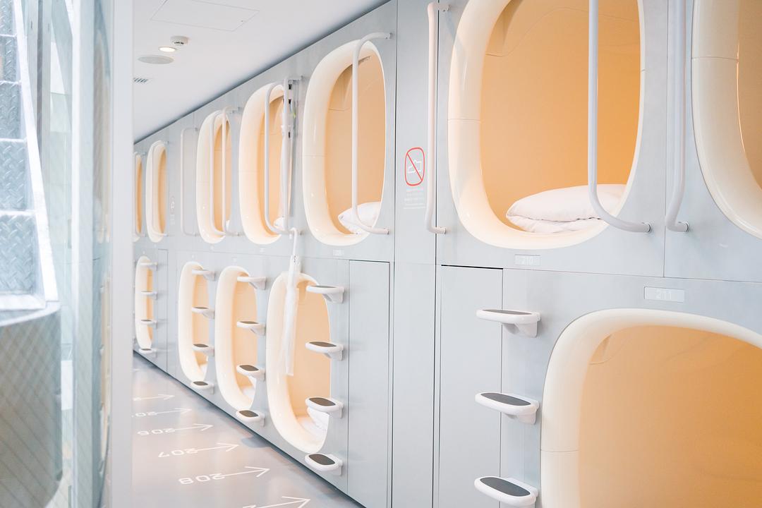 Have you ever stayed at capsule Inn?
#JAC #Japan #Japanese #culturefest #idcm