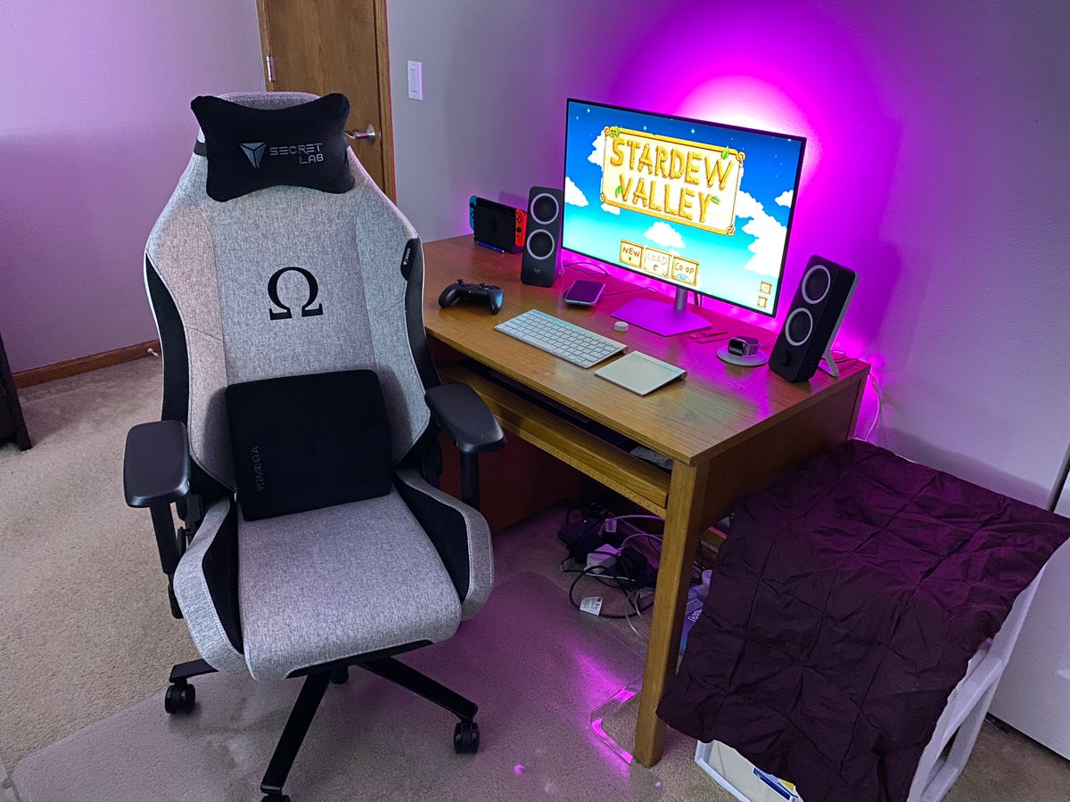 nmrobinson89's tweet image. I love my new @Secretlabchairs Omega! It's so comfy! #Secretlab