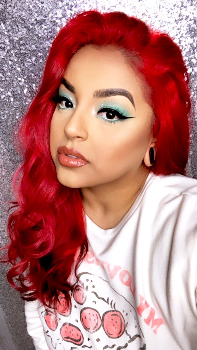 DneesyC's tweet photo. Canon Selfie VS. IPhone Selfie Lol 👀✨ Which one do y’all like better? 
Used my @hudabeauty Mint Obsessions palette for this look! [Inspo: @mugopus / @DojaCat Say So video makeup] Full details on IG: https://t.co/GJzNW45q2g 
#makeupkey_ #hudabeauty #mintmakeup #dojacat #sayso https://t.co/NEOTcJW1Bo