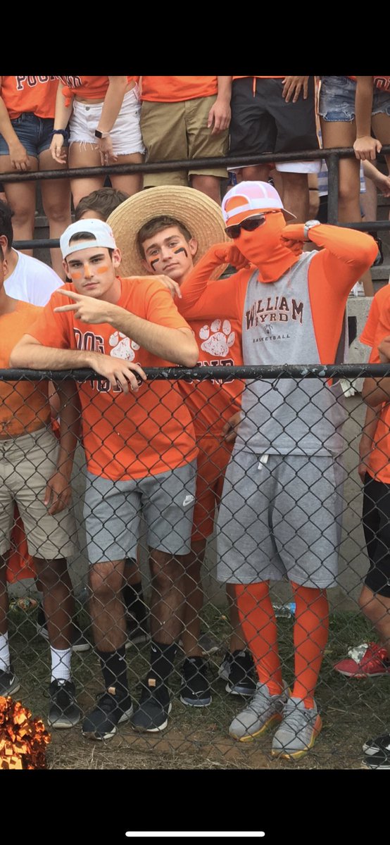 csmithc24's tweet photo. @honaker_jackson my brother 4L 🖤 happy birthday dawg, love you #DAX https://t.co/iBYP8xQpEI