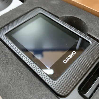 CASIO EXILIM EX-FR10