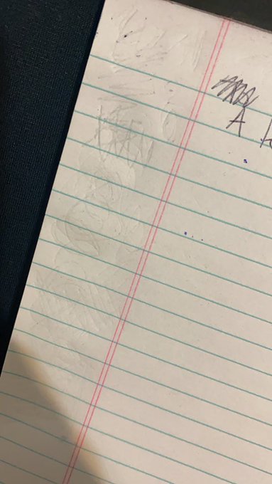 literally so annoyed rn, i was gonna starting writing again but the only pen i have just ran out of ink<a href="/tag/sayhername"class="tags"><span>#sayhername</span></a><a href="/tag/breonnatayor"class="tags"><span>#breonnatayor</span></a>