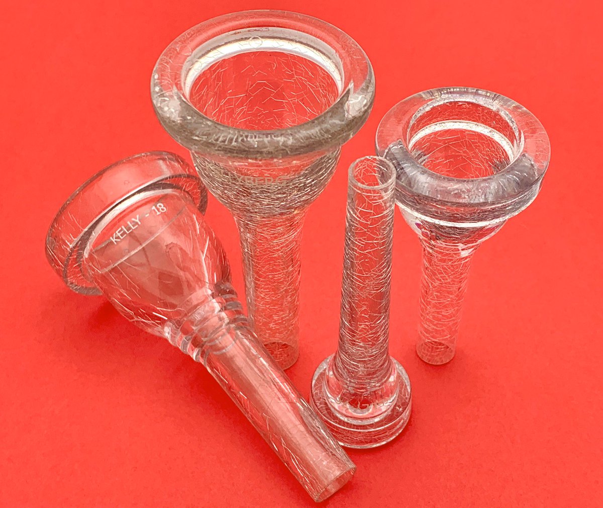 KELLY’s Limited Edition Mouthpiece Order now!kellymouthpieces.com/KellyKristalKr… #kellymouthpieces #bringingcolortomusic #feelthecomfort #limitededition #kristalkrackle #mouthpiece #brassplayer #trumpet #frenchhorn #trombone #baritone #basstrombone #tuba #sousaphone #retailtherapy #madeinusa