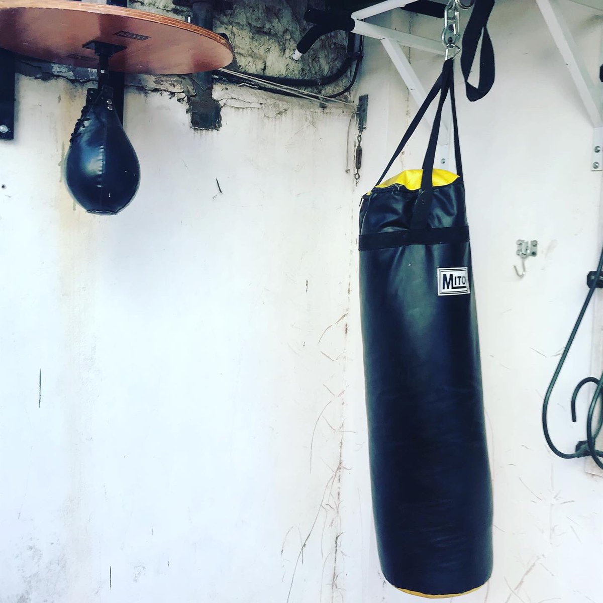 VictorGrado's tweet photo. 3 días y estoy pensando en hacer gym. Ya no se que hacer!!! #QuedateEnCasa #EnCasaPorTodos https://t.co/fzTxKlXZSZ