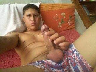 EcuadorLindos's tweet photo. Otro QUEVEDEÑO,, YO SI LO CONOSCO, ESTAS FOTOS SON ANTIGUAS , PERO AHORA ESTE PAPITO ESTA BIEN BUENOTE🤤 https://t.co/yu6Gkh6mya
