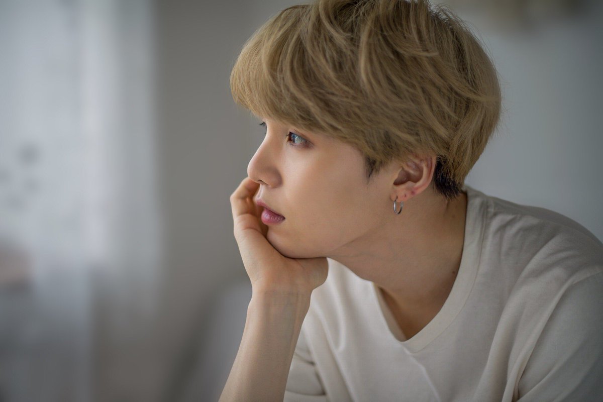 btsuhd's tweet photo. https://t.co/Rps7EZmDz7