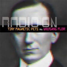 chriswatts1965's tweet photo. #NowPlaying "Radio On" by Tiny Magnetic Pets ft Wolfgang Flur on tonight's #random #InTheMoogPLUS on @NCCRradio
#synth #electronicmusic @Happyrobotsrecs
@TinyMagneticPet #ireland
#ListenLive: https://t.co/vItQkb7H2o or App
@tunein https://t.co/WW9qAsKF2b