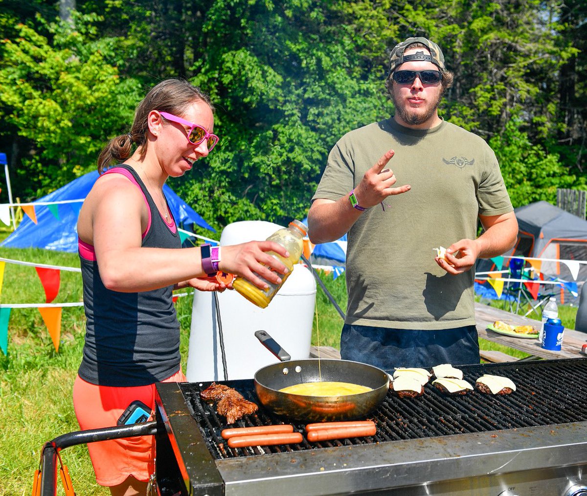Calling all chefs! 👨‍🍳👩‍🍳 What are your favorite go-to campsite meals at the festival? 🍽