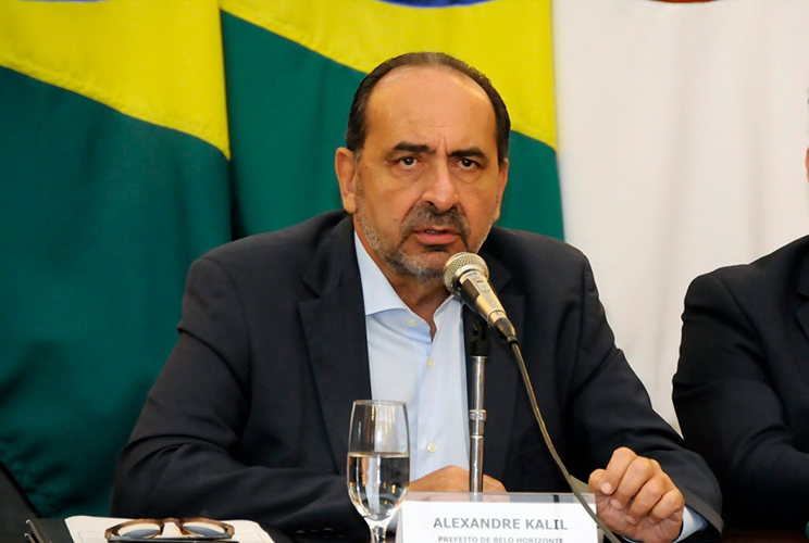 Kalil determina fechamento de bares, restaurantes, shoppings e vários outros serviços em BH a partir de sexta-feira - itatiaia.com.br/noticia/kalil-…