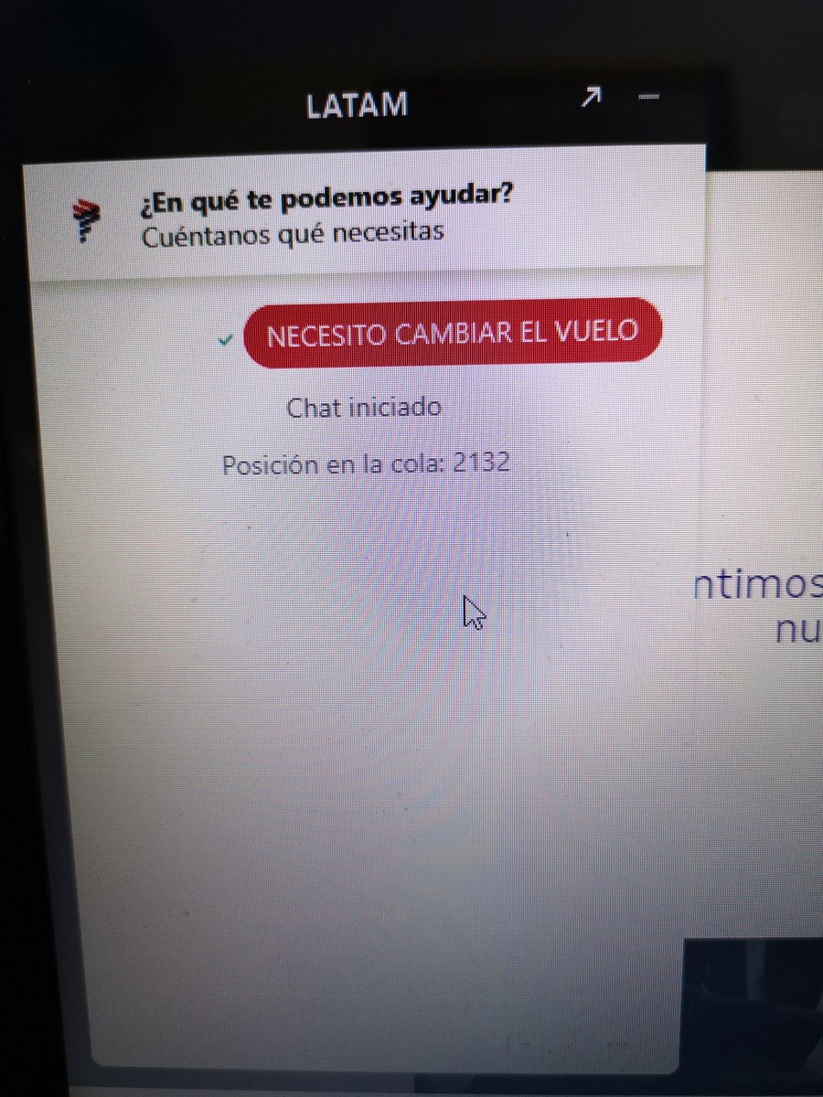 polin_torres's tweet photo. @LATAM_CHI Eso es falso.
Estoy desde el lunes 16 tratando de cambiar la fecha  de 4 vuelos que nos afecta como equipo de trabajo.
El Contact Center no responde y por chat tengo espera de más de 2100 personas.
Lo encuentro insólito.
No quiero anular . No perderán plata. Necesito cambiarlos https://t.co/WS9SJFHOhd