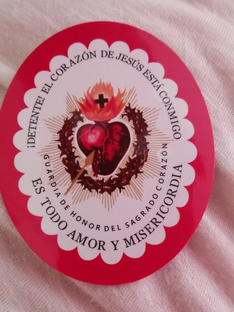 ElMaderense12's tweet photo. #MilagrosDeLa4T
Gracias a la intercesión de #SanAMLO y la oración milagrosa del sagrado corazón de Jesús.
La gasolina bajo.
No hay muertos por coronavirus.
Y la #OposicionCarroñera sigue ARDIENDO y haciendo el RIDÍCULO.
SI QUIERES CAUSAR GRAN ARDOR DA RT.
#AMLOTriunfoPresidencial https://t.co/bhO8IU7nrE