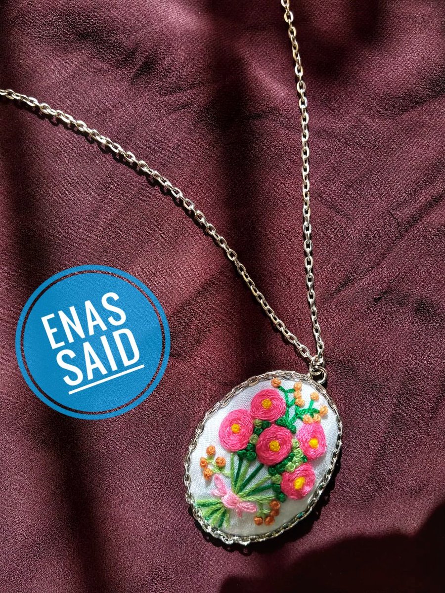 Enas78080913's tweet photo. انا مبسوطة بيهم جدا 🤭⁦❤️⁩⁦❤️⁩⁦❤️⁩⁦❤️⁩

هعمل career shift 👏💅

اكتر حاجة بتسلينى وتقريباً التطريز  الحاجة الوحيدة اللى ساعدتنى اعمل move on  لكل حاجة أذتنى وحقيقى انا مبسوطة 🙈⁦❤️⁩⁦❤️⁩⁦❤️⁩⁦❤️⁩⁦❤️⁩⁦❤️⁩ https://t.co/9GiaeomVMZ