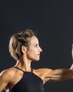 Let’s get into fighting shape! Workout video #2! If you want a challenge, do this video twice in a row 🙀💪 #workout #Indoortraining #athlete #workoutvideo youtu.be/FszmnKwr1OE