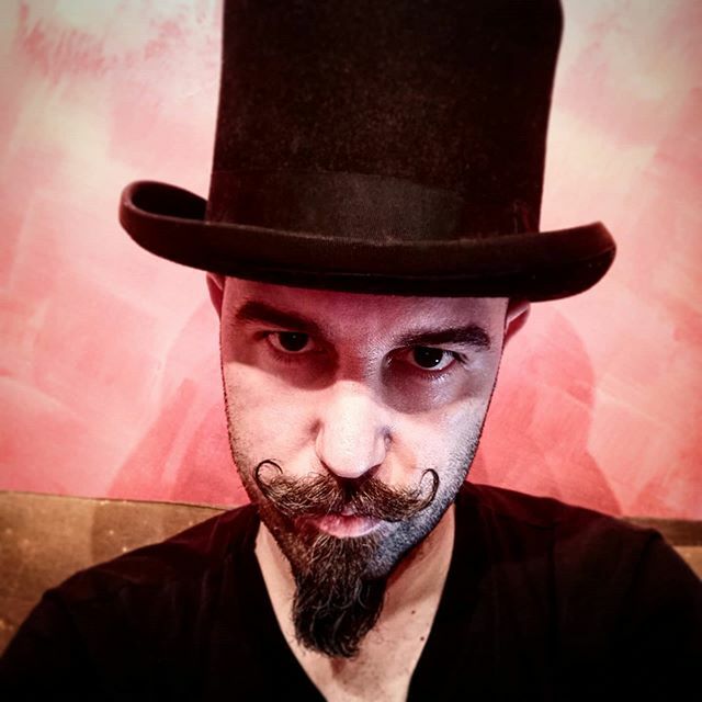 TheBoringDeath's tweet photo. Se vi siete persi l'intervista... C'è per le prossime 24 ore sul profilo di @theboringlabel 
#intervista #newmusic #musica #live #intervistalive https://t.co/9gCvPj38AW https://t.co/zDPug2iALy
